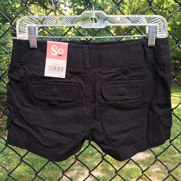 NWT 'So' Black Drawstring Cargo Shorts by Kohl's - Picture 2 of 4
